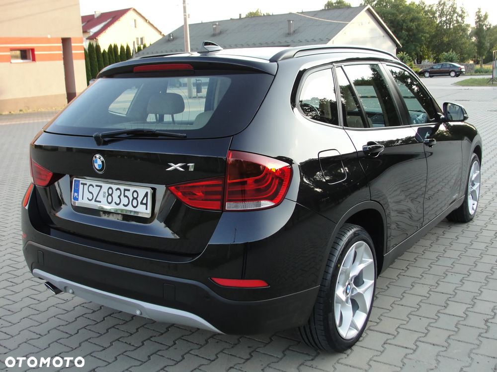 BMW X1 sDrive18d xLine - 14