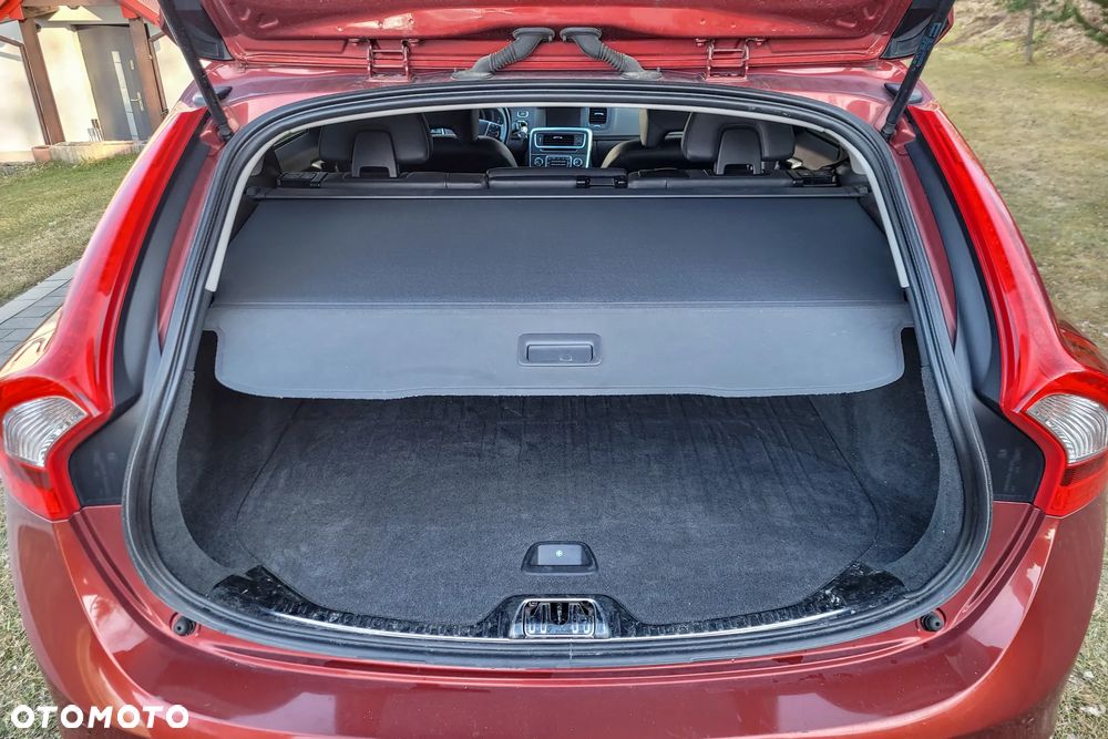 Volvo V60 D4 Drive-E Summum - 26