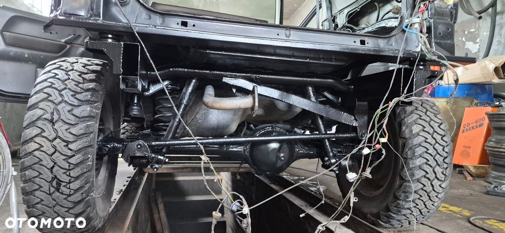 Suzuki Jimny 1.3 - 18