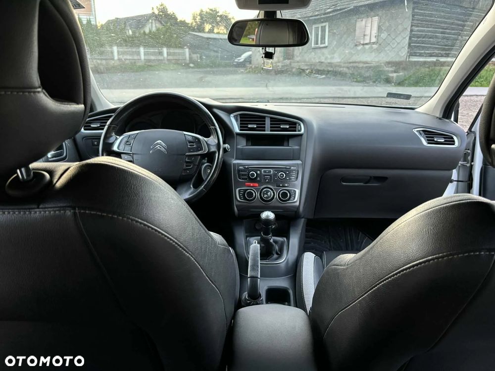 Citroën C4 1.6 HDi Seduction - 12
