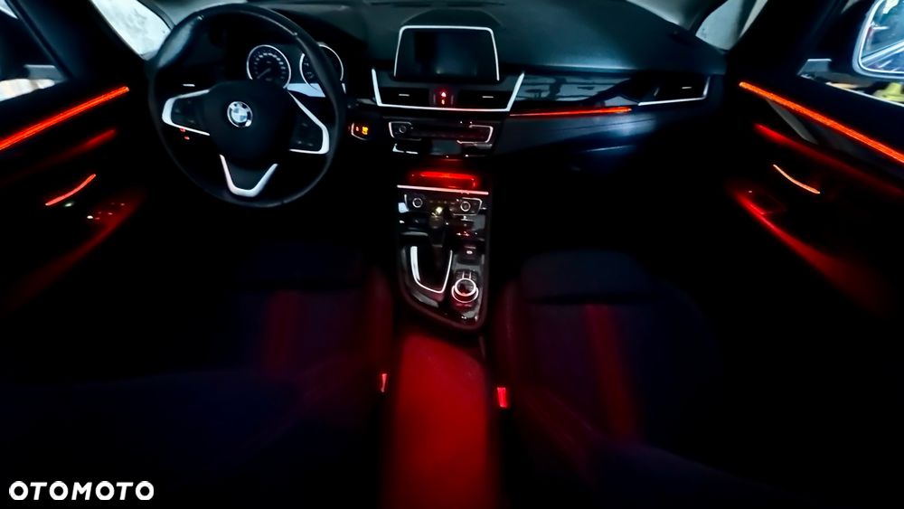 BMW Seria 2 218i Sport Line - 16