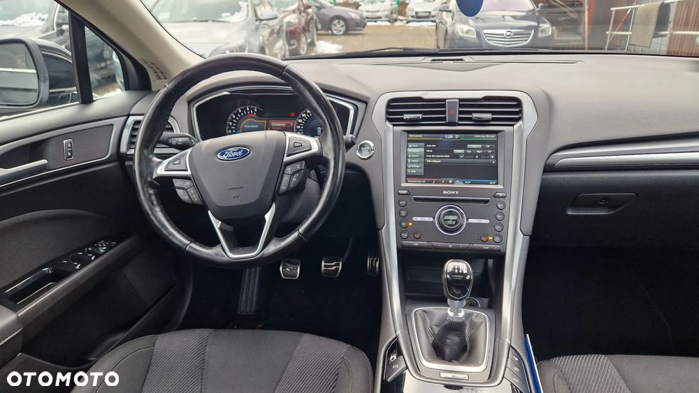 Ford Mondeo 2.0 TDCi Start-Stopp Titanium - 38