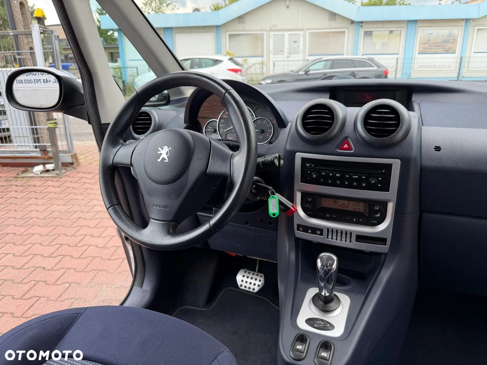 Peugeot 1007 - 26