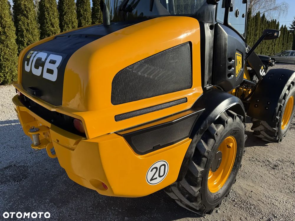 JCB 409 AGRI / ORYGINAŁ / SILNA / ŁADNIE UTRZYMANA  / BEZ DPF I ADBLUE / ZADBANA / SPROWADZONA Z NIEMIEC / 407 408 406 60 70 M 506 509 - 23