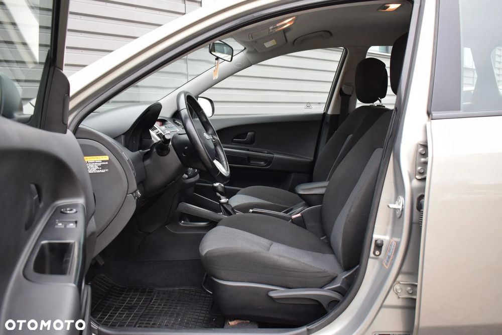 Kia Ceed 1.6 Comfort + - 15