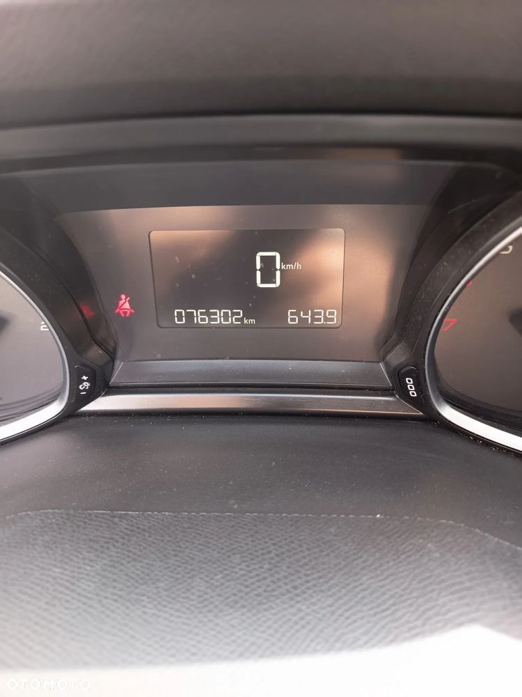 Peugeot 308 1.2 PureTech Active S&S - 14