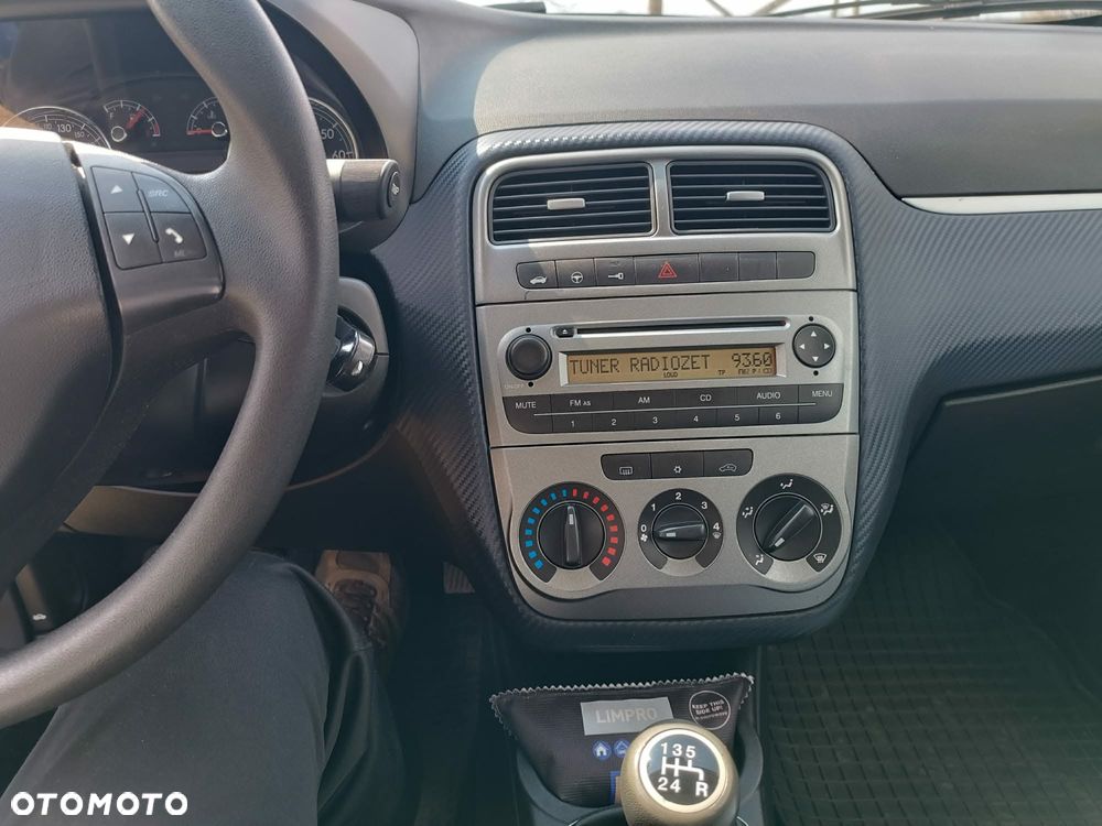 Fiat Grande Punto 1.4 8V - 16