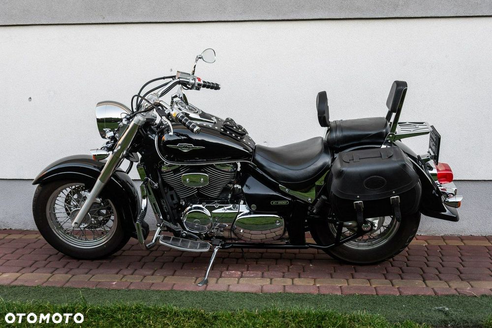 Suzuki VL 800 Volusia - Boulevard C50 - 5