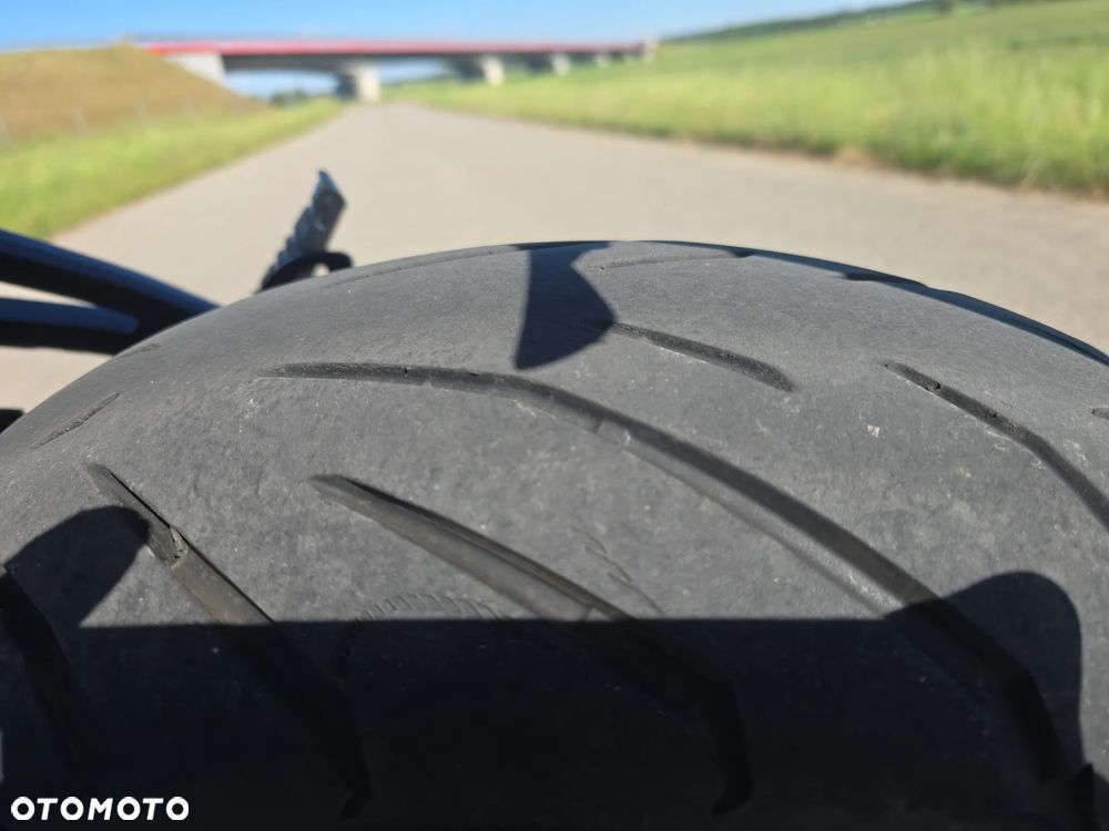 Yamaha MT - 11