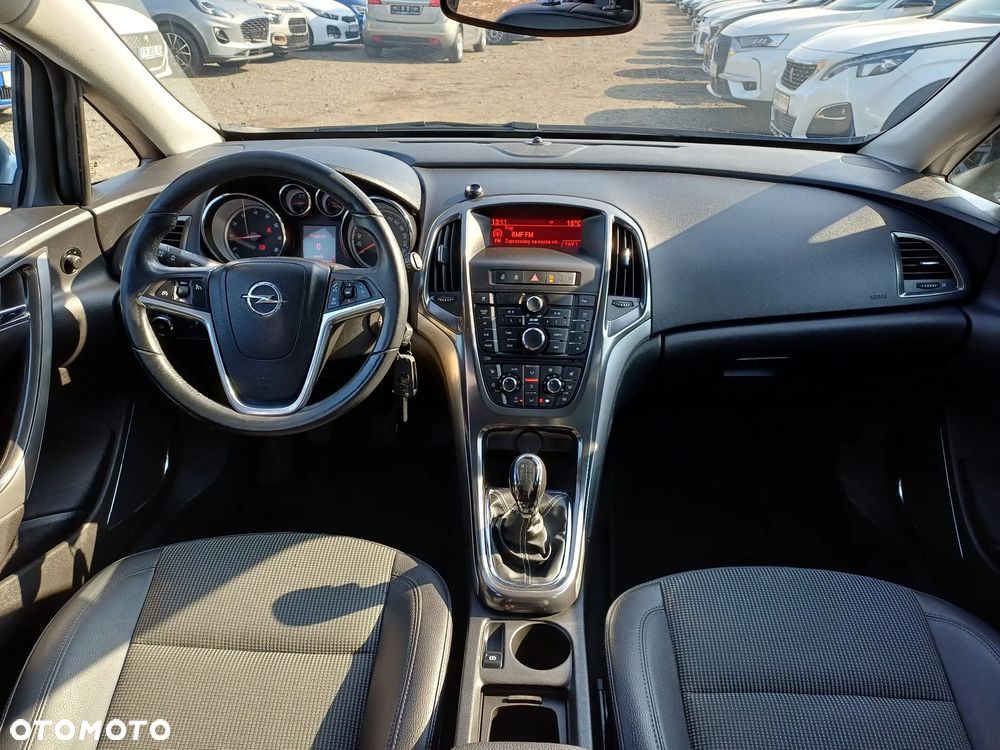 Opel Astra 1.4 Turbo Cosmo - 18