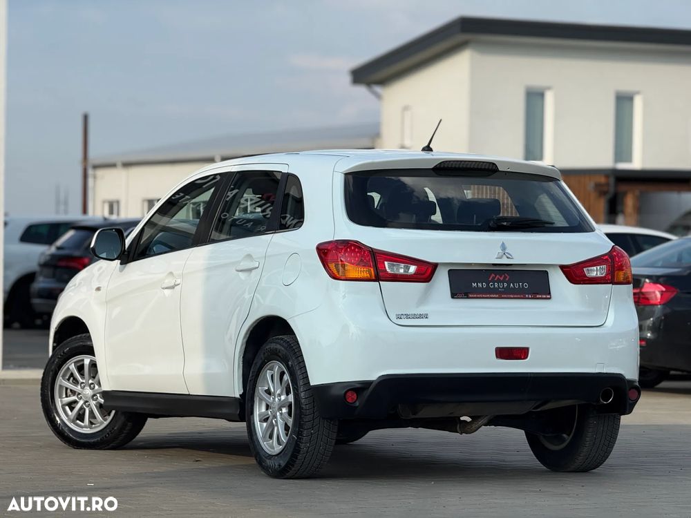 Mitsubishi ASX 1.8 DID 2WD Intense A15 - 3