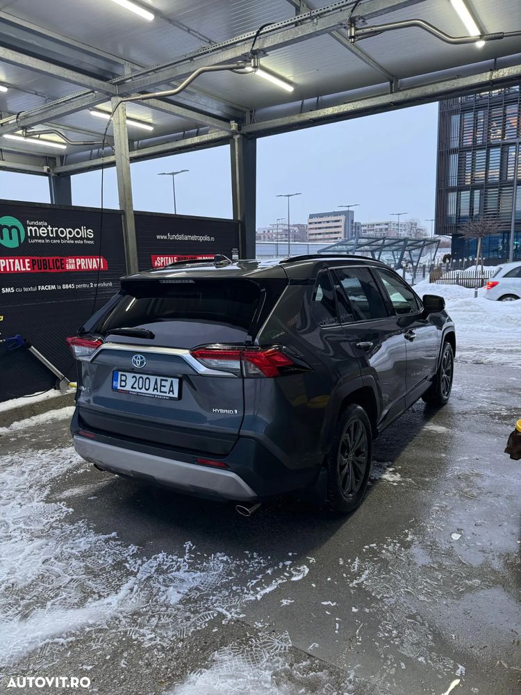 Toyota RAV4 2.5 VVT-iE 4x4 Luxury - 8