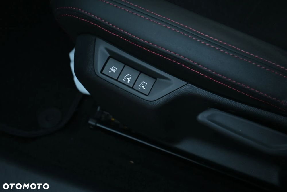 Peugeot 308 SW BlueHDi 180 EAT6 GT - 23