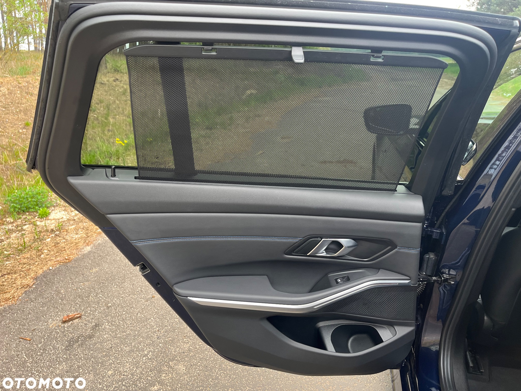 BMW Seria 3 330e M Sport sport - 25