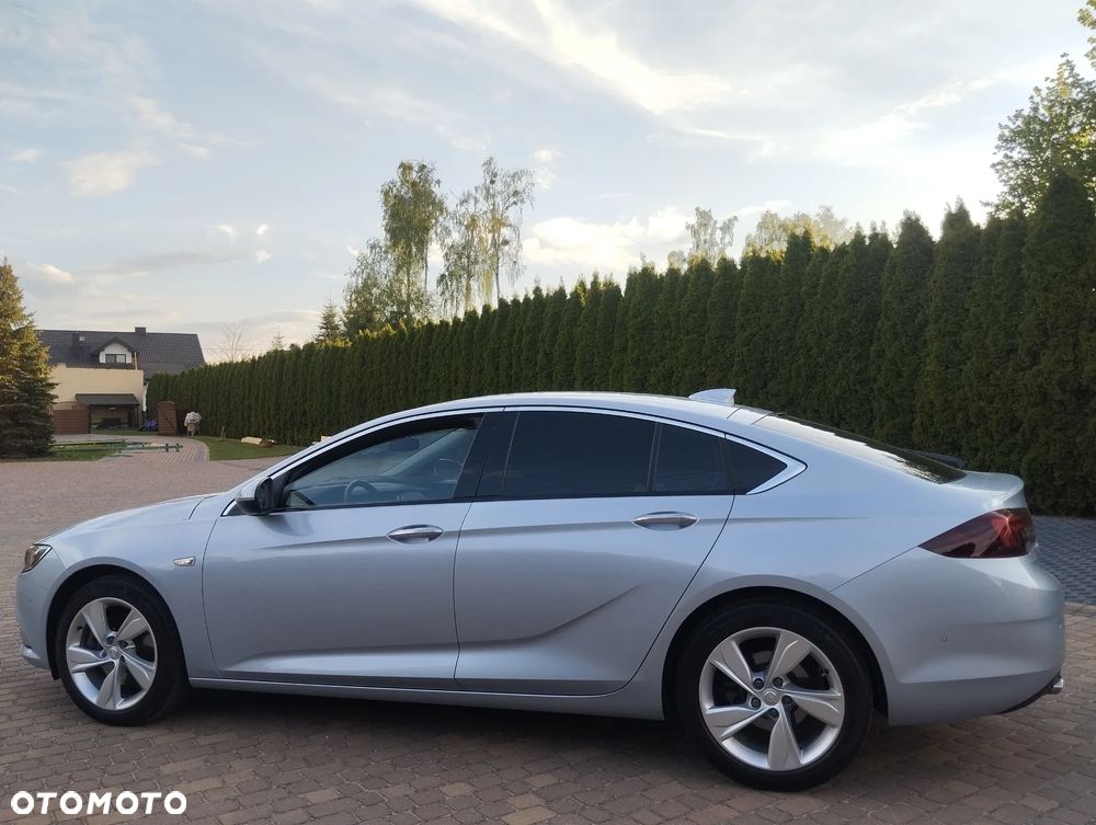 Opel Insignia 2.0 CDTI Executive S&S - 13