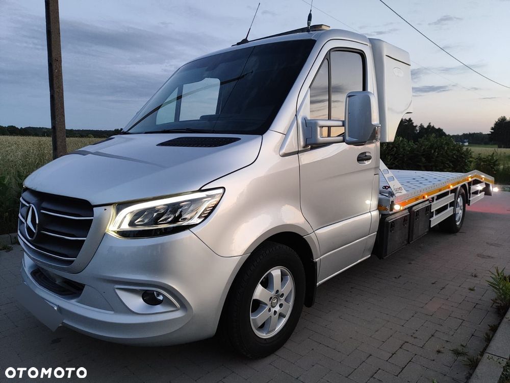 Mercedes-Benz Sprinter 907 3.0CDI 319 - 3