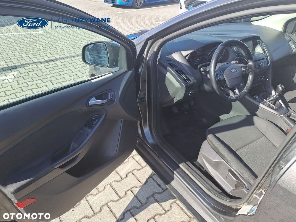 Ford Focus - 7