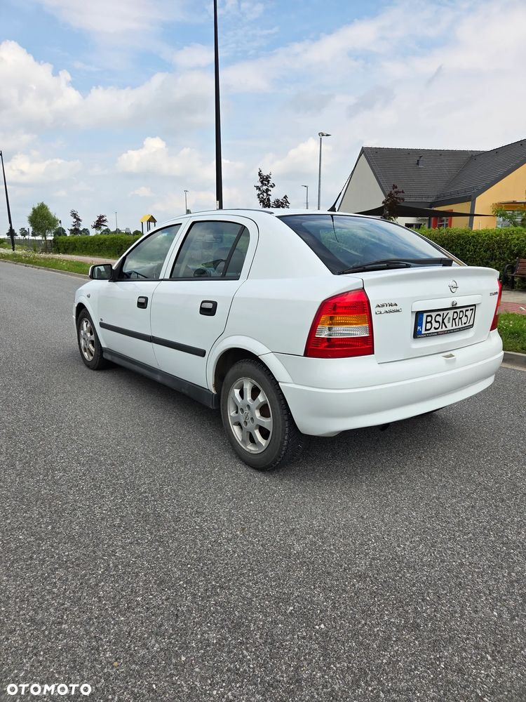 Opel Astra 1.7 CDTI Start - 4