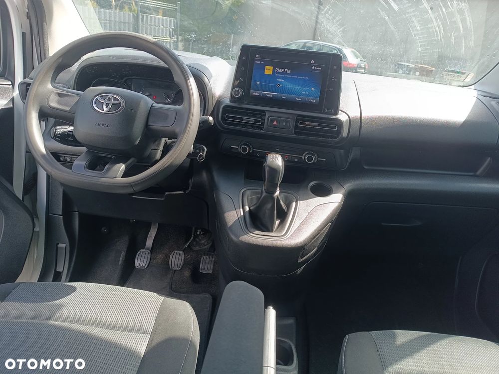 Toyota Proace City Verso 1.5 D-4D Business - 11