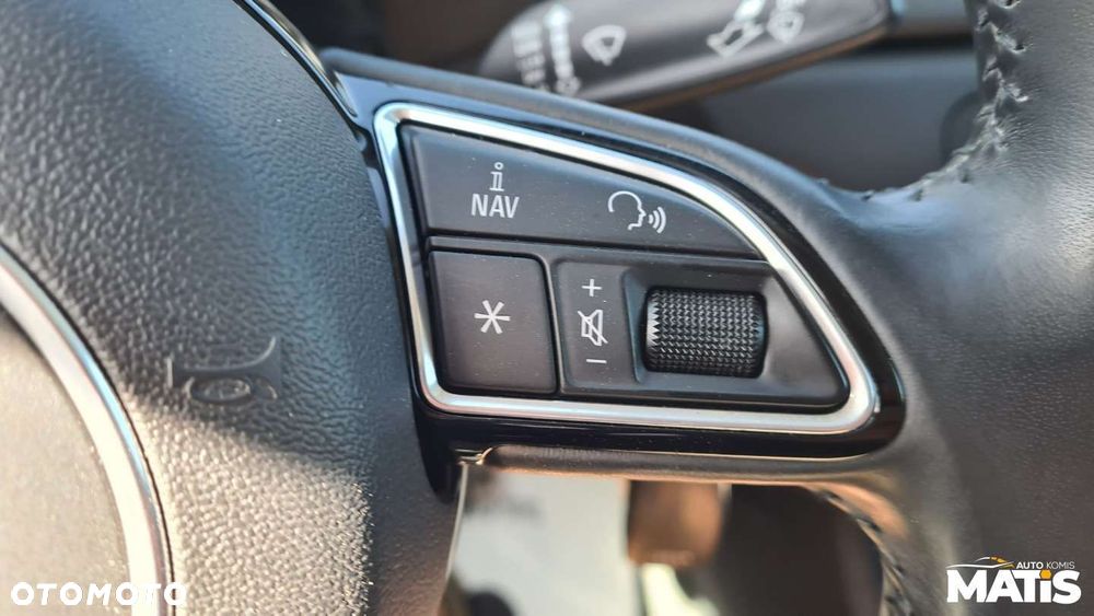 Audi Q3 - 30