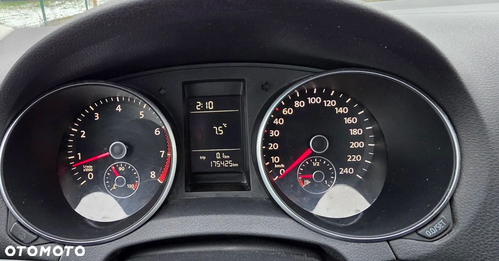 Volkswagen Golf 1.4 MATCH - 26