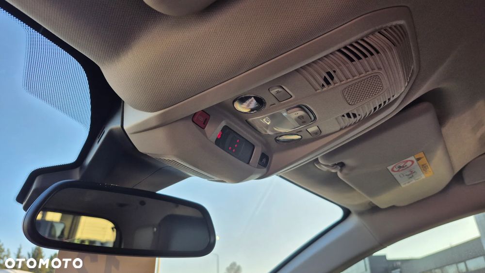Citroën C5 Aircross 1.2 mHEV Max eDCT6 - 17
