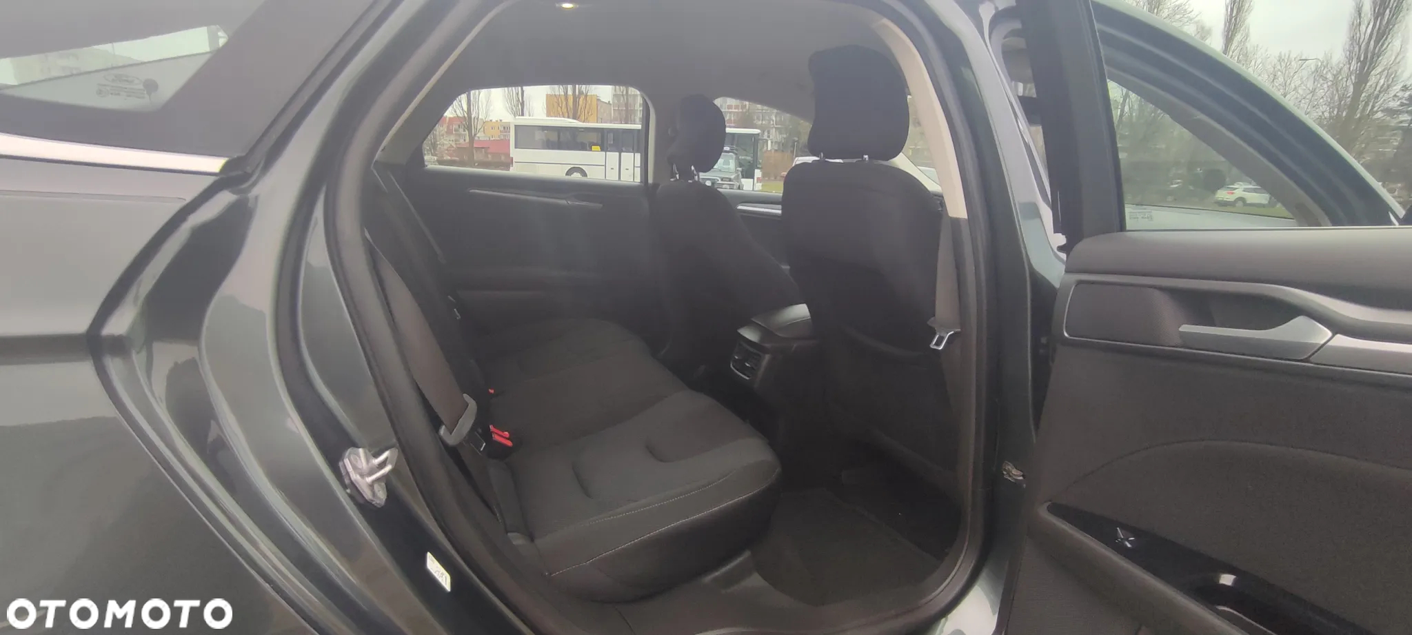 Ford Mondeo 1.5 EcoBoost Titanium - 12
