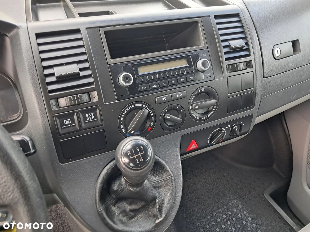 Volkswagen Transporter Caravelle Kurz Comfortline - 15