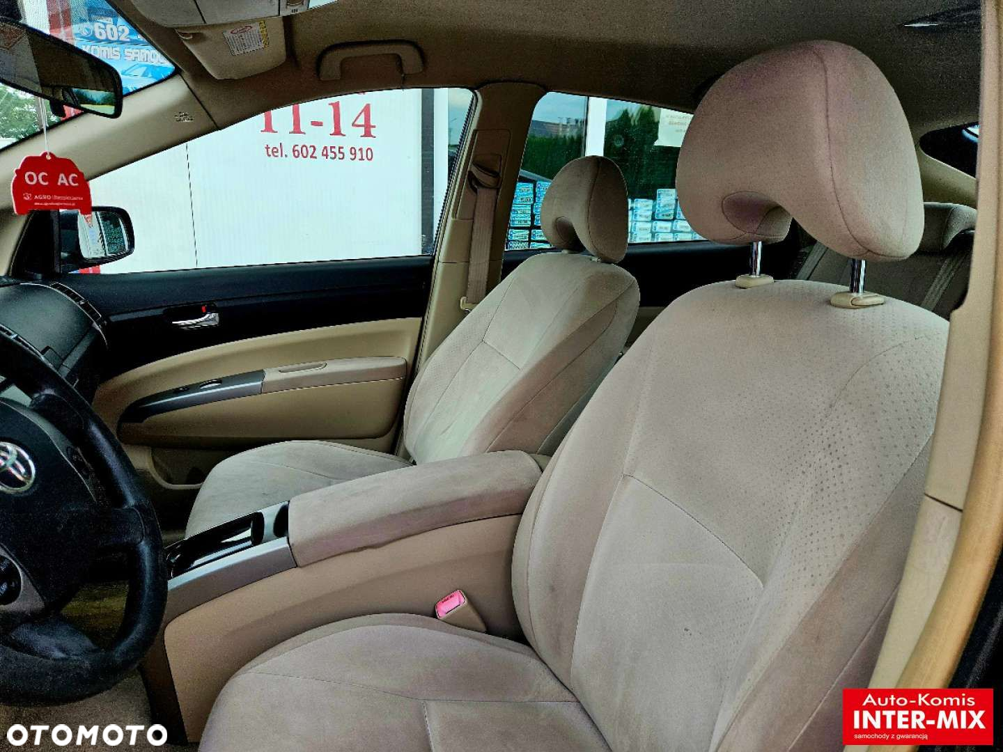 Toyota Prius - 16