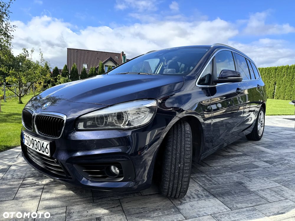 BMW Seria 2 218d - 4
