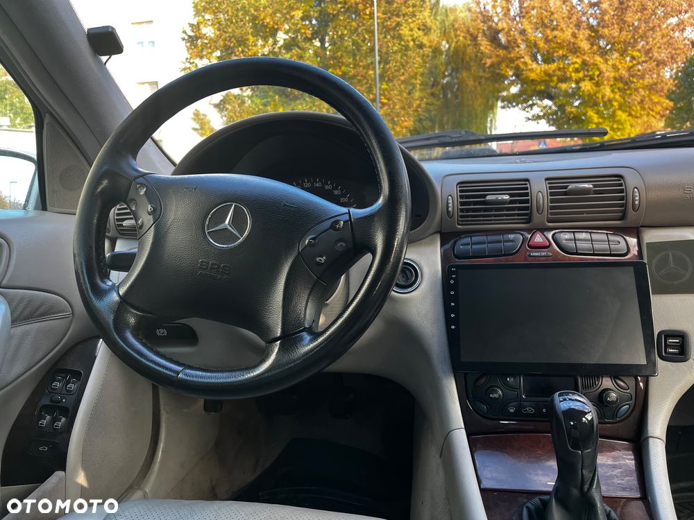 Mercedes-Benz Klasa C 200 CDI - 5
