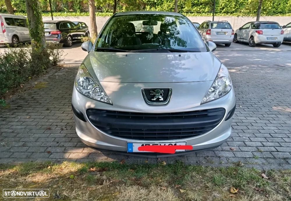 Peugeot 207 1.4 HDi Premium - 3