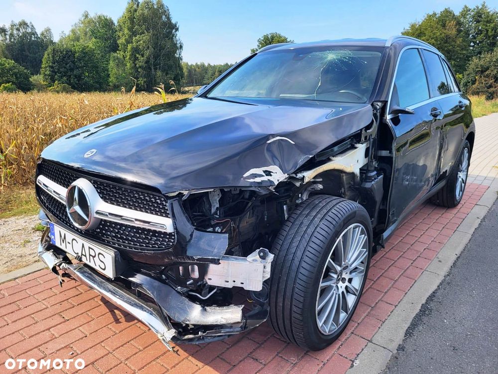 Mercedes-Benz GLC 220 d 4Matic 9G-TRONIC - 8