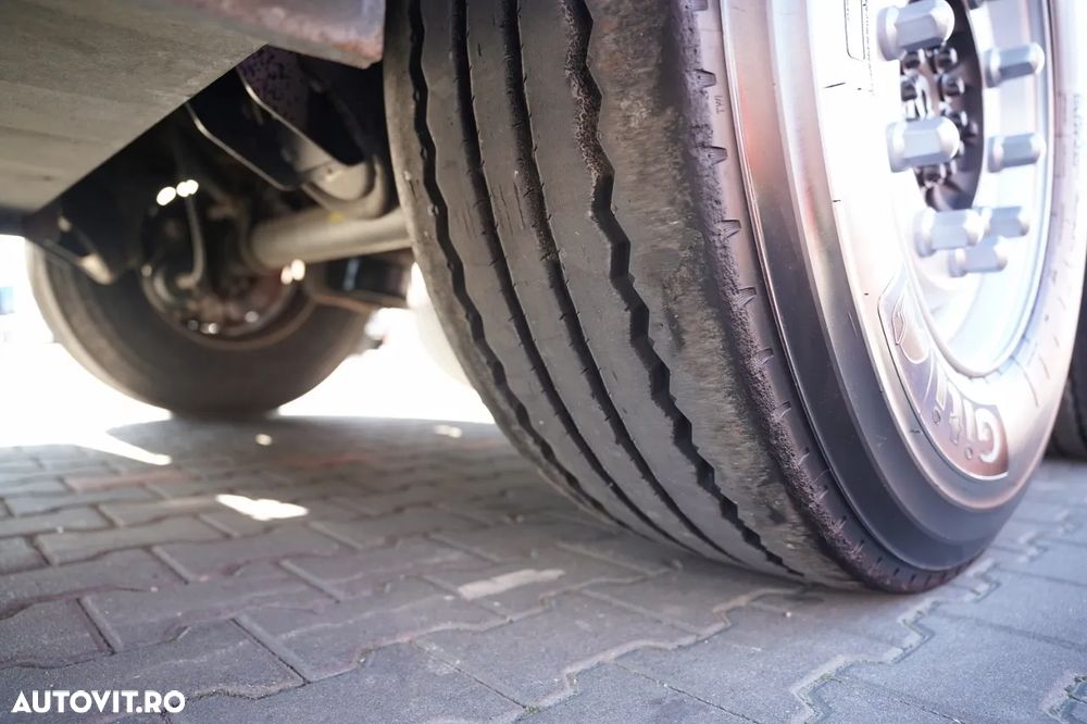 Krone / SEMIREMORCĂ CU PRELATĂ (CURTAINSIDER) / STANDARD / CUTIE PENTRU PALETI / 2 AXE RIDICABILE / 150.000 KM / UTILIZARE REDUSĂ / - 21