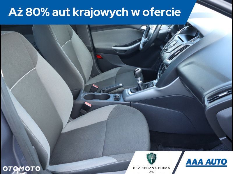 Ford Focus - 11
