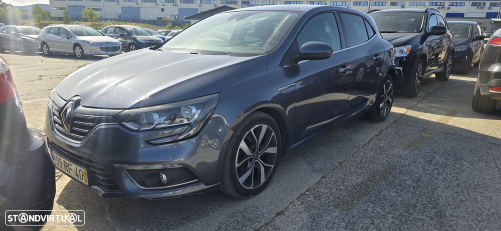 Renault Mégane 1.5 dCi GT Line SS — fotografia 3