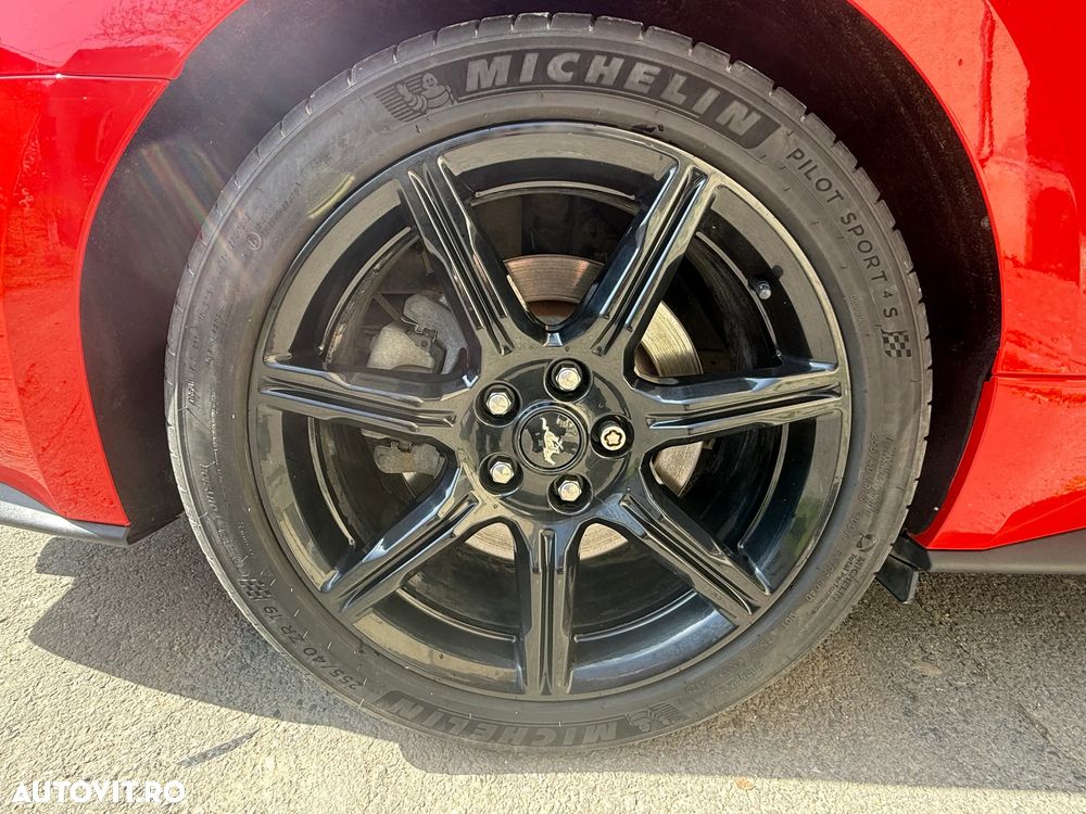 Ford Mustang 5.0 V8 Aut. GT - 12