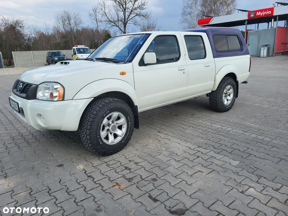 Nissan Navara 2.5 D XE - 3
