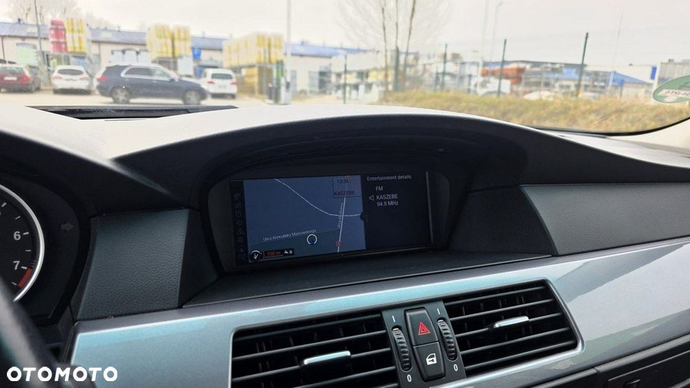BMW Seria 5 - 12