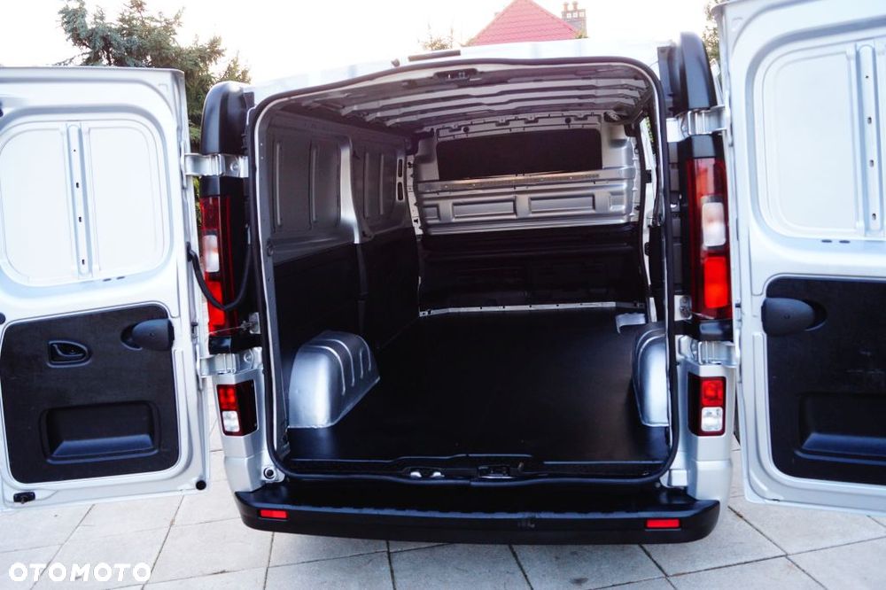 Opel Vivaro CDTI Long Salon Pl Bogata Opcja Faktura Vat Super Stan - 14