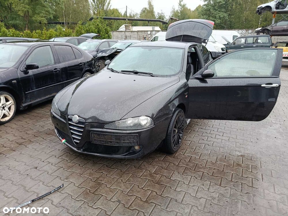 Alfa Romeo 147 1.6 TS 2005r NA CZĘŚCI - 7