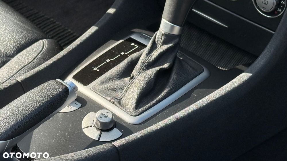 Mercedes-Benz SLK - 30