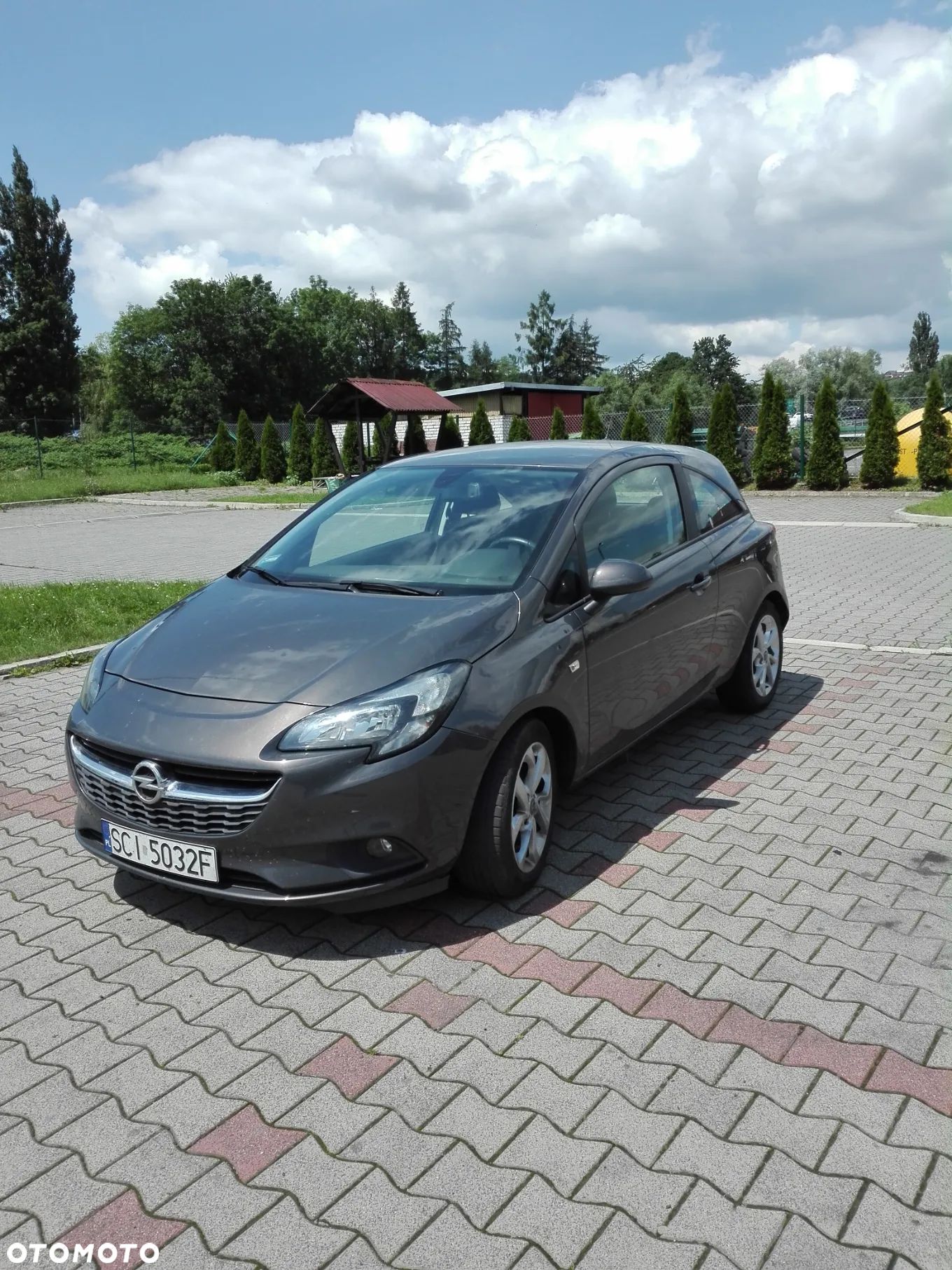 Opel Corsa 1.4 Enjoy - 1