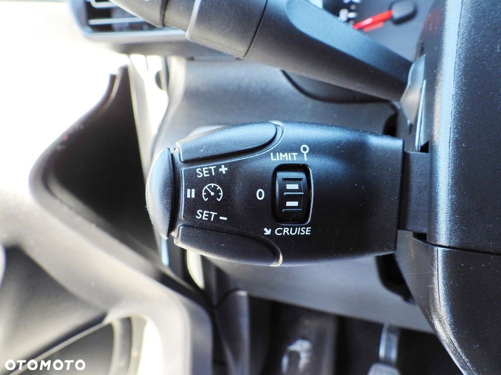 Toyota PROACE CITY  FURGON CHŁODNIA  -15*C ZASILANIE 230V TEMPOMAT KLIMATYZACJA  100KM - 33