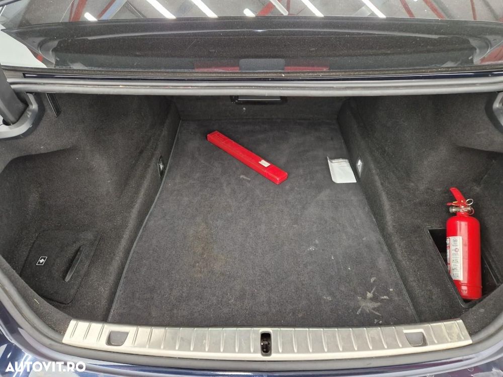 BMW Seria 7 - 14