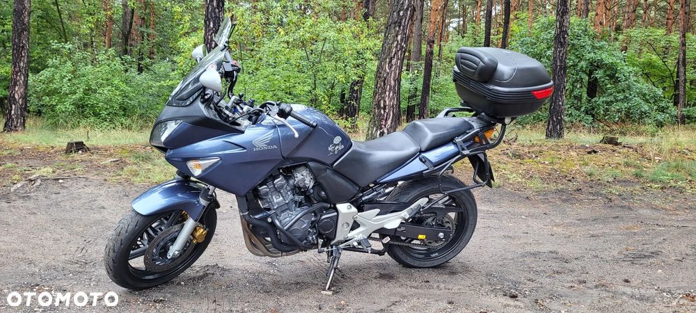 Honda CBF - 12