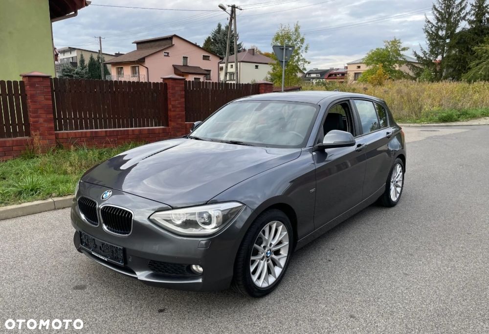 BMW Seria 1 118i - 1