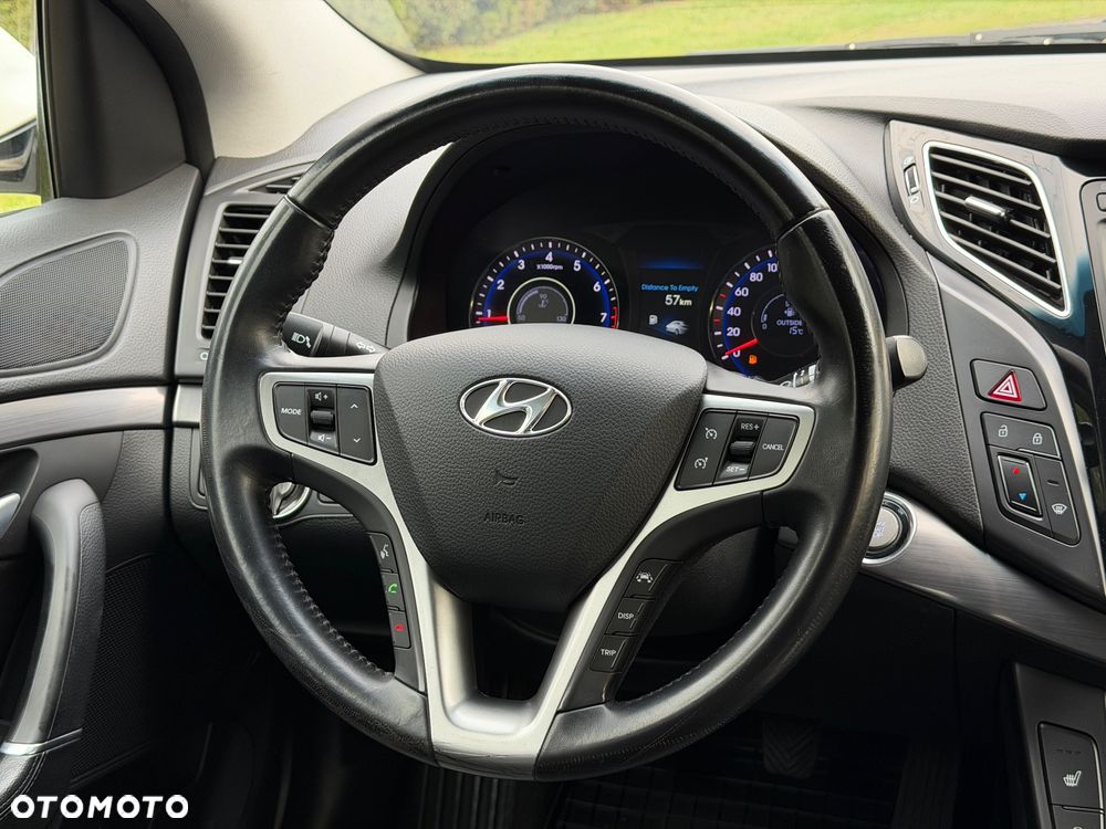 Hyundai i40 2.0 Premium - 18