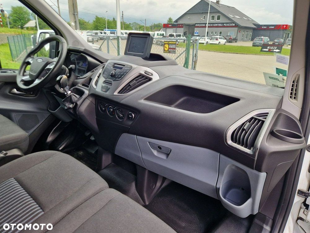 Ford Transit Custom - 22