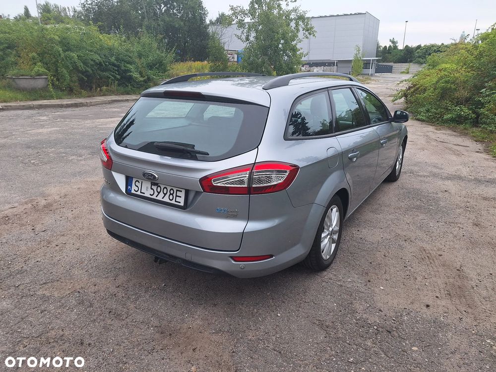 Ford Mondeo - 9
